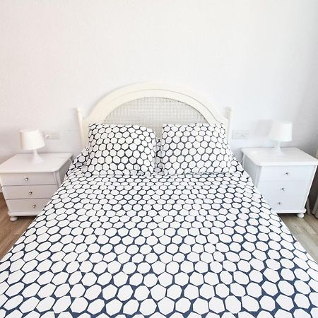 Apartamento Vistas Al Mar Y Piscina Fuengirola Ngoại thất bức ảnh