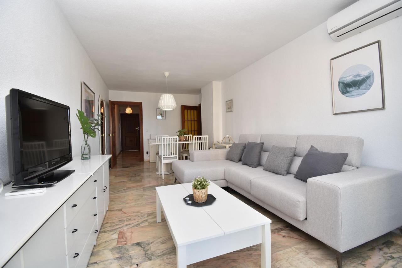 Apartamento Vistas Al Mar Y Piscina Fuengirola Ngoại thất bức ảnh